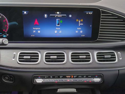 New 2025 Mercedes-Benz GLS 450 4MATIC image 29