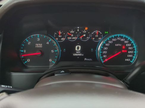 Used 2018 GMC Yukon XL Denali w/ Open Road Package image 20