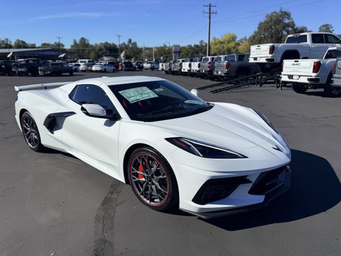 New 2026 Chevrolet Corvette Stingray Premium Conv w/ Z51 Performance Package image 3
