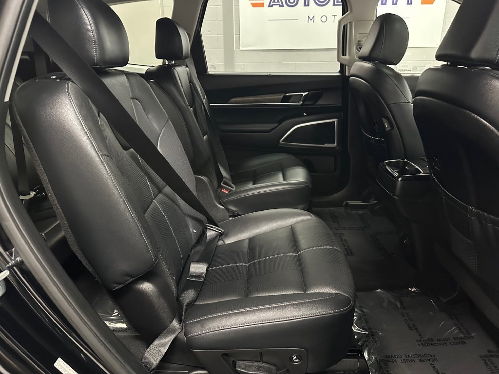 Used 2022 Kia Telluride EX w/ EX Premium Package AWD/4WD image 21