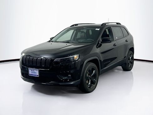 Used 2023 Jeep Cherokee Altitude Lux w/ Lux Elite Package AWD/4WD image 1
