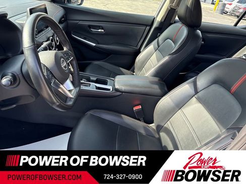 Used 2024 Nissan Sentra SR w/ SR Premium Package FWD image 9