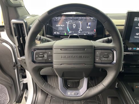 New 2026 GMC Hummer EV 4x4 Crew Cab image 13