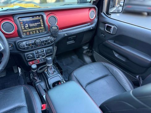 Used 2018 Jeep Wrangler Unlimited Rubicon image 44