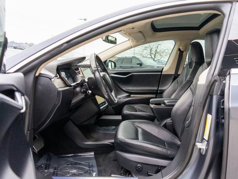 Used 2015 Tesla Model S P85D image 11