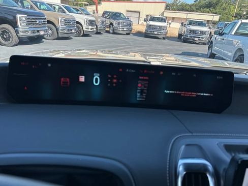 New 2026 Ford Expedition Max Platinum w/ Stealth Performance Package AWD/4WD image 16