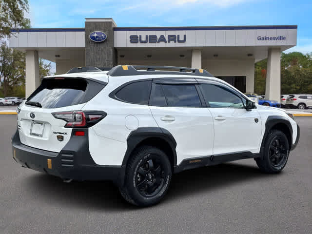Used 2025 Subaru Outback Wilderness AWD/4WD image 6