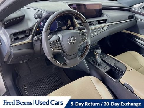 Used 2021 Lexus ES 350 w/ Premium Package image 10