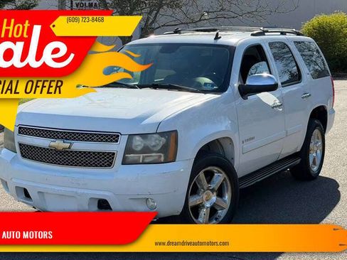 Used 2007 Chevrolet Tahoe LTZ w/ LTZ Preferred Equipment Group image 1