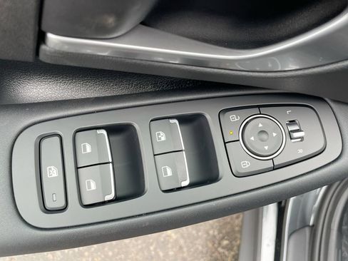 Used 2026 Hyundai Sonata SE FWD image 41