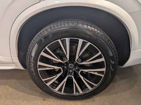 Used 2024 Volvo XC90 T8 Plus w/ Protection Package image 9