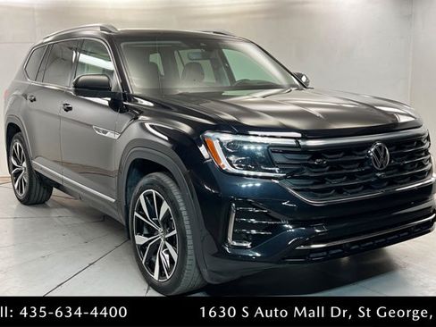 Used 2024 Volkswagen Atlas SEL Premium R-Line AWD/4WD image 7