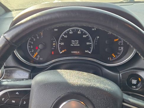 Used 2018 Jeep Grand Cherokee Limited image 33