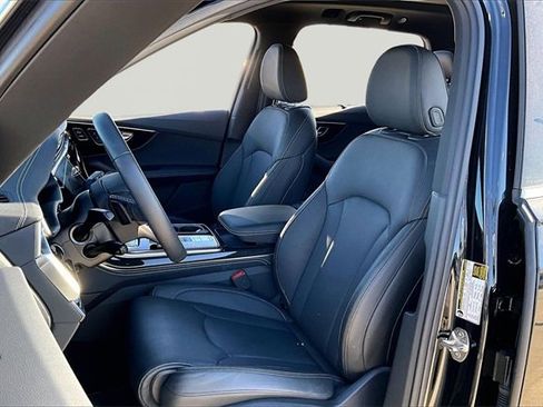 Used 2025 Audi Q7 3.0T Prestige w/ Prestige Package image 27