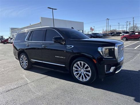 Used 2024 GMC Yukon Denali w/ Advanced Technology Package image 6