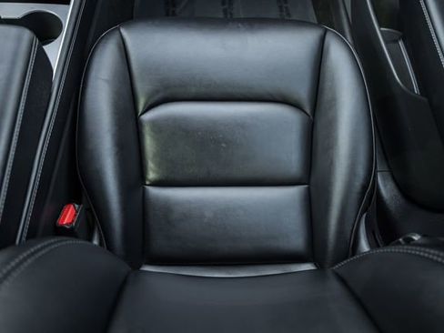 Used 2022 Tesla Model 3 RWD image 28