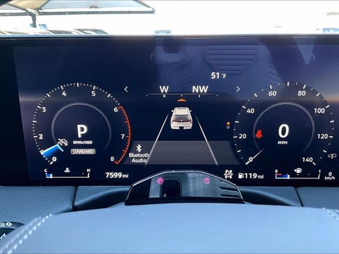 Used 2025 Nissan Armada Platinum Reserve image 22