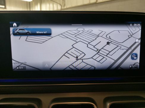 Used 2024 Mercedes-Benz GLE 450e 4MATIC image 24