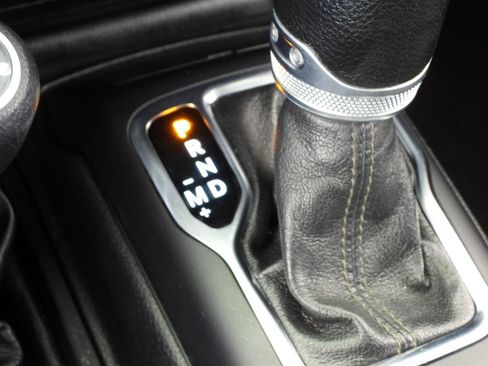 Used 2019 Jeep Wrangler Unlimited Sport S AWD/4WD image 70