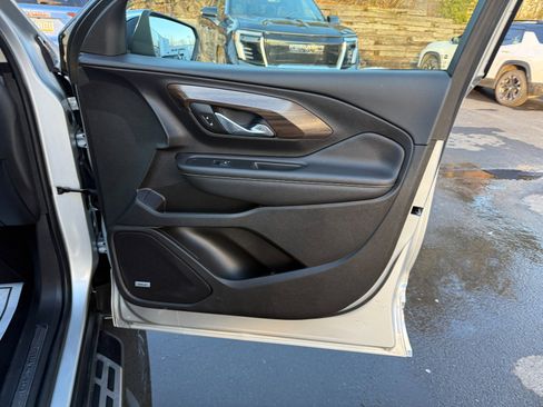 Used 2018 GMC Terrain Denali w/ LPO, 'HIT The Road' Package AWD/4WD image 24