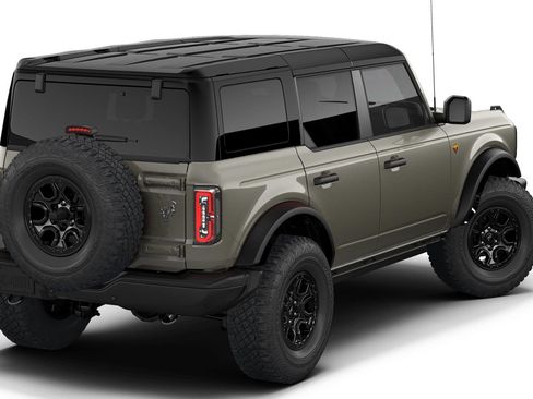 New 2026 Ford Bronco Badlands image 3