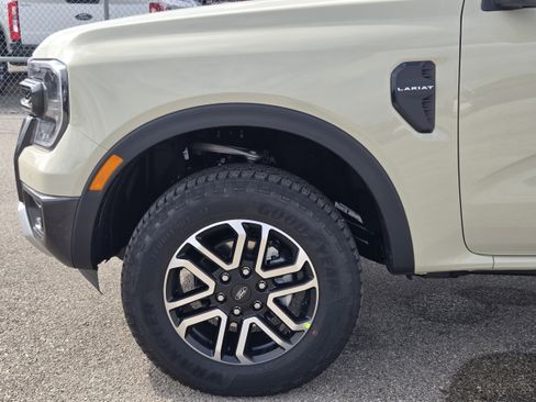 New 2025 Ford Ranger Lariat w/ Trailer Tow Package image 5