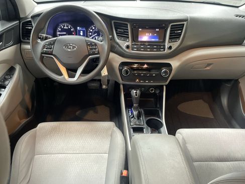 Used 2016 Hyundai Tucson SE w/ Option Group 02 image 21