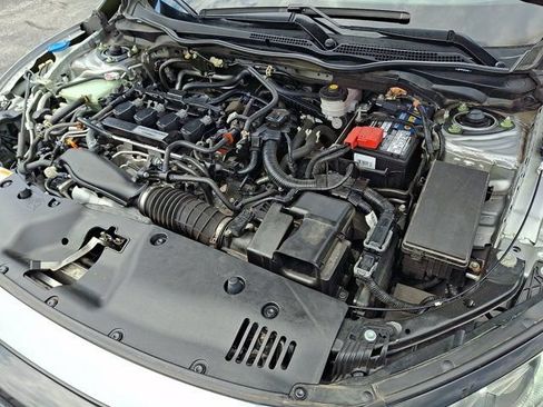 Used 2019 Honda Civic Sport image 32