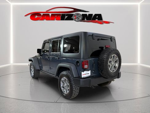 Used 2018 Jeep Wrangler Unlimited Rubicon w/ Connectivity Group AWD/4WD image 8
