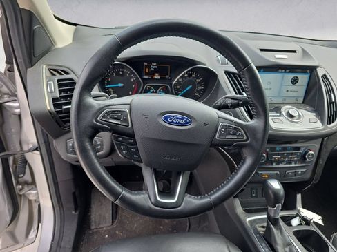 Used 2017 Ford Escape Titanium AWD/4WD image 12