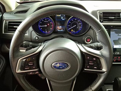 Used 2018 Subaru Outback 2.5i Limited AWD/4WD image 20