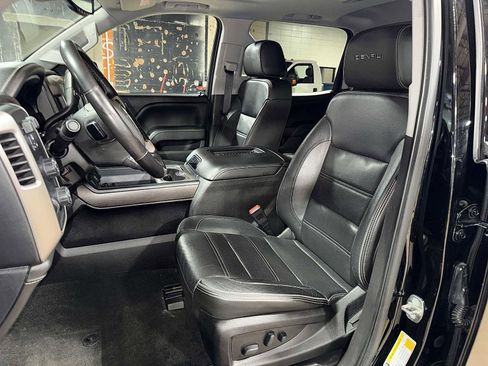 Used 2018 GMC Sierra 1500 Denali w/ Denali Ultimate Package image 15