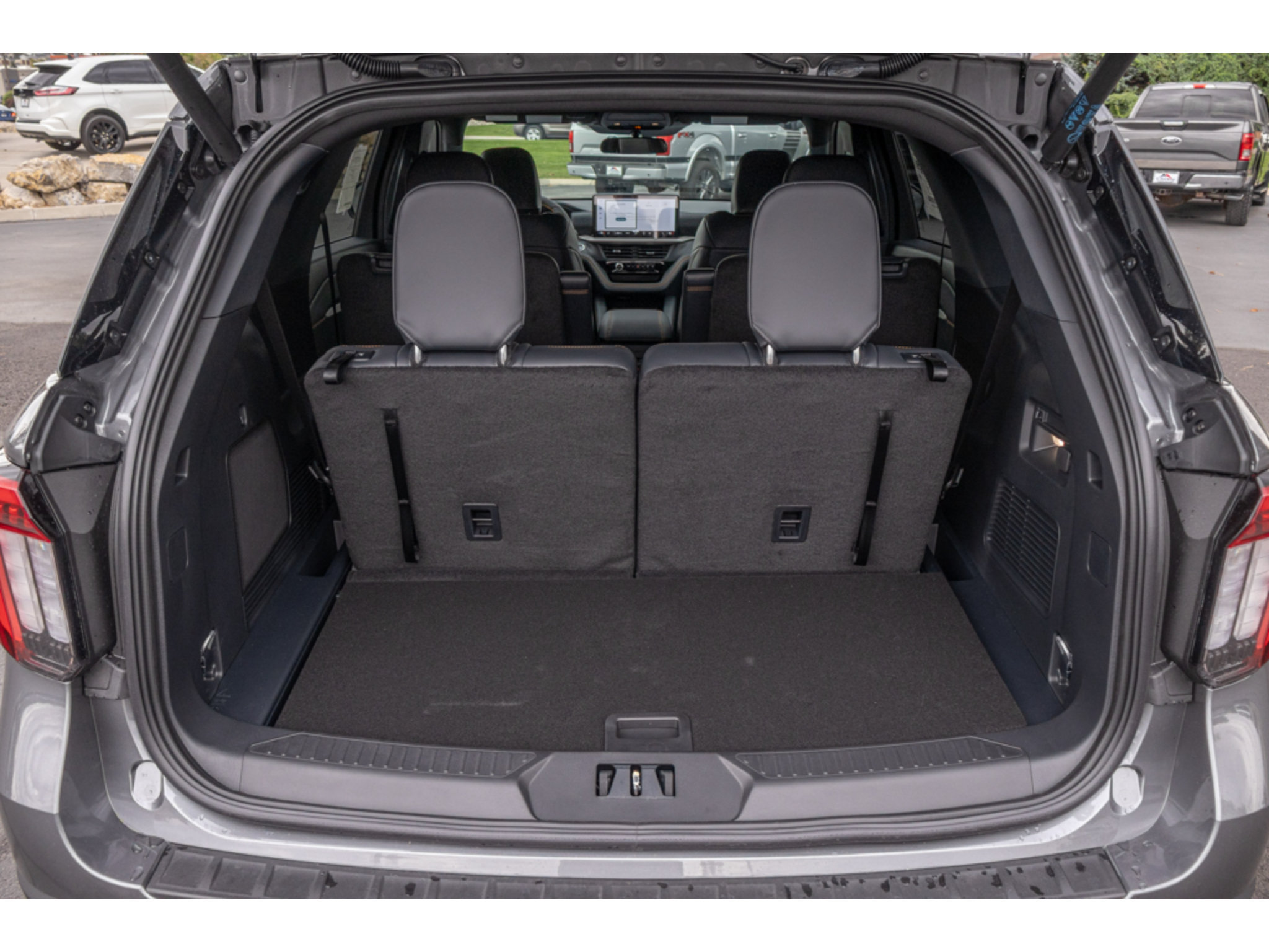 New 2027 Ford Explorer Tremor AWD/4WD image 16