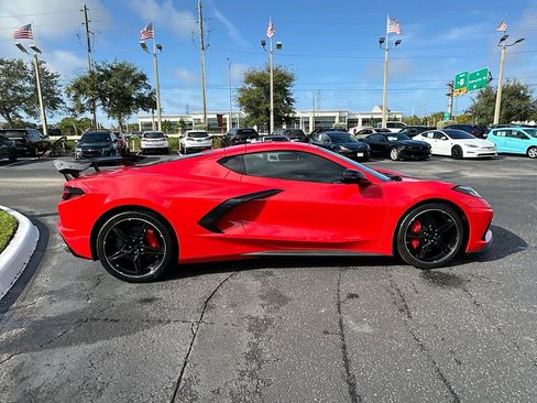 Used 2020 Chevrolet Corvette Stingray Preferred Cpe w/ 2LT Preferred Equipment Group image 5