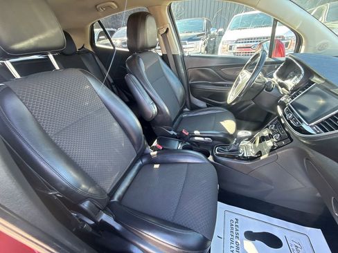 Used 2019 Buick Encore Sport Touring image 14
