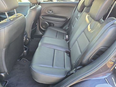 Used 2017 Honda HR-V EX-L image 17