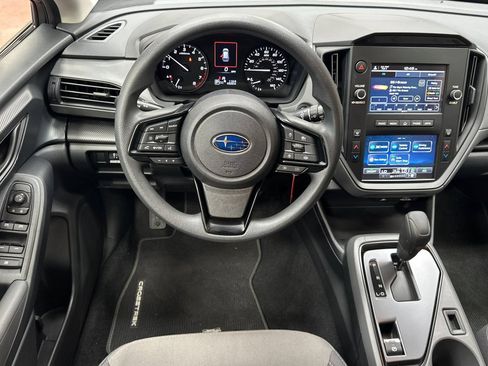 Used 2025 Subaru Crosstrek 2.0i AWD/4WD image 18