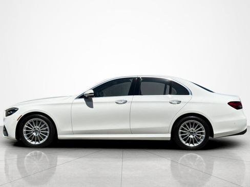 Used 2022 Mercedes-Benz E 350 Sedan image 2