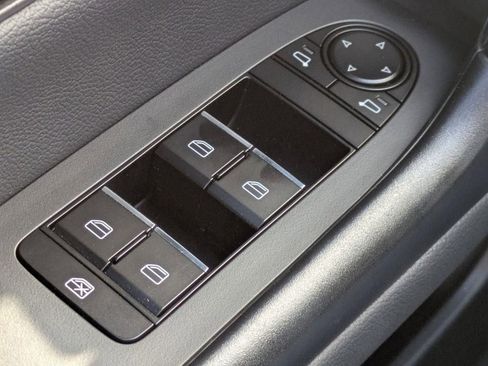 Certified 2025 MAZDA CX-50 AWD 2.5 S w/ Select Package image 25