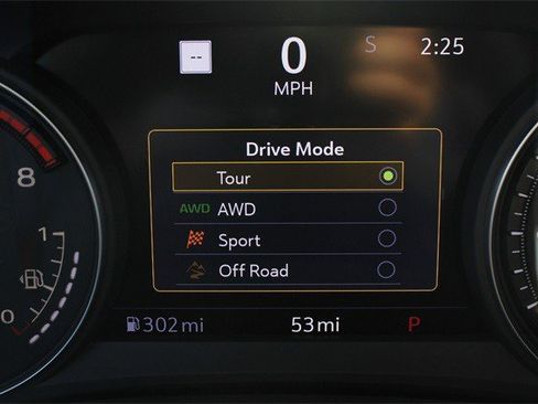 New 2025 Cadillac XT6 Sport w/ Platinum Package image 5