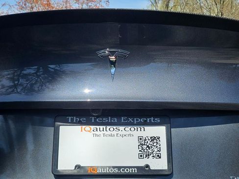 Used 2023 Tesla Model Y Long Range image 28