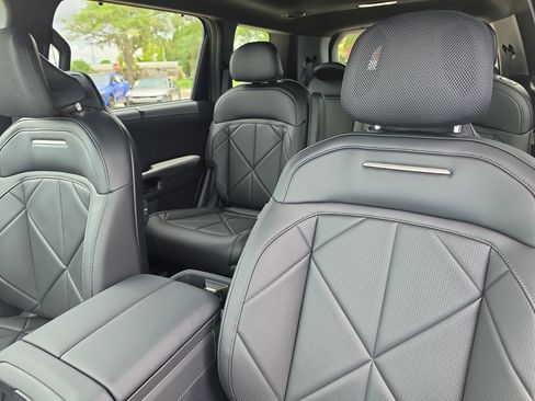 New 2027 Kia Telluride SX FWD image 23