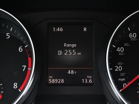 Used 2019 Volkswagen Passat 2.0T Wolfsburg w/ Wheels & Sunroof Package image 28