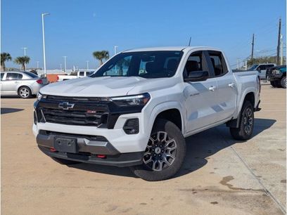 Used 2023 Chevrolet Colorado Z71 w/ Z71 Convenience Package 2