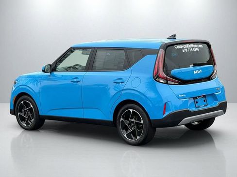 Certified 2025 Kia Soul EX image 3