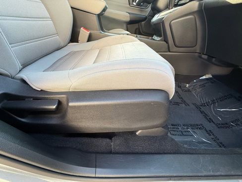 Used 2022 Honda CR-V EX image 42