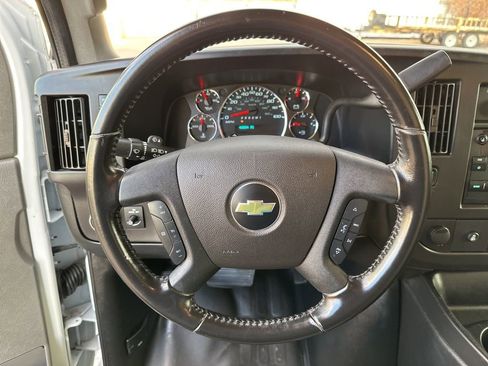 Used 2020 GMC Savana 3500 w/ Power Convenience Package RWD image 15