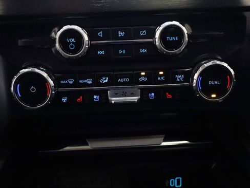 Used 2023 Ford F250 Lariat w/ Lariat Ultimate Package image 10