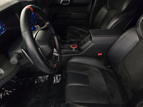 Certified 2025 Ford Bronco Raptor w/ Interior Carbon Fiber Pack AWD/4WD image 14
