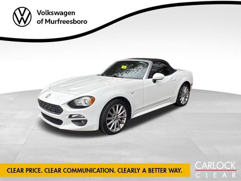 Used 2018 FIAT 124 Spider Lusso w/ Convenience Group image 1